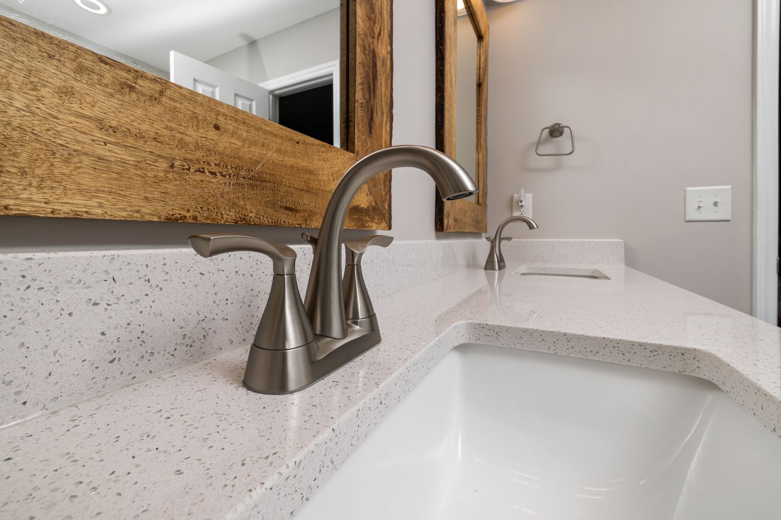 Faucet & Fixture Repair